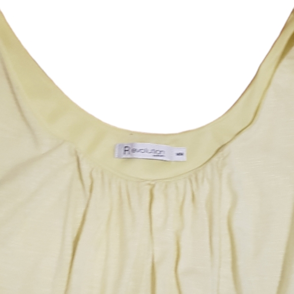 Pretty soft yellow jersey knit dress size medium - Picture 3 of 7